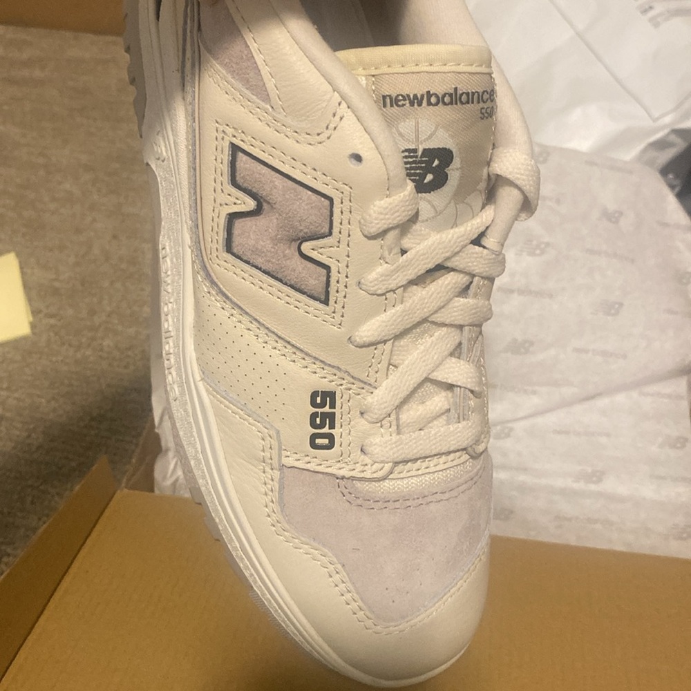 NEW BALANCE 550 SZ 7 - Picture 12 of 15